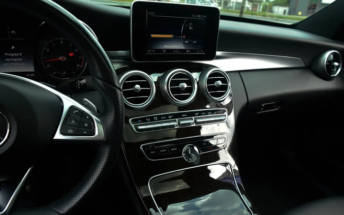 Mercedes-Benz Klasa C cena 123800 przebieg: 73000, rok produkcji 2018 z Leżajsk małe 562